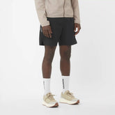 SHAKEout CORE NO LINER 7" - Men's Shorts